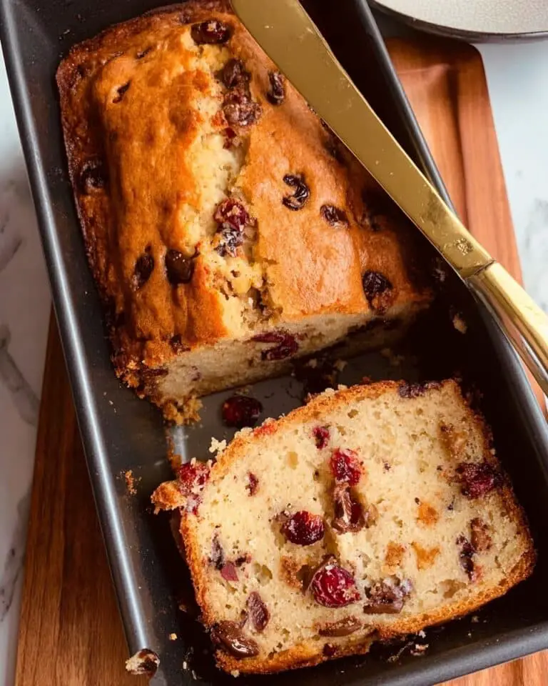 Easy Cranberry Banana Nut Bread Recipe