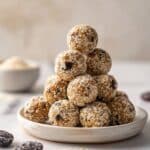 Healthy No-Bake Energy Balls with Dates and Nuts Recipe