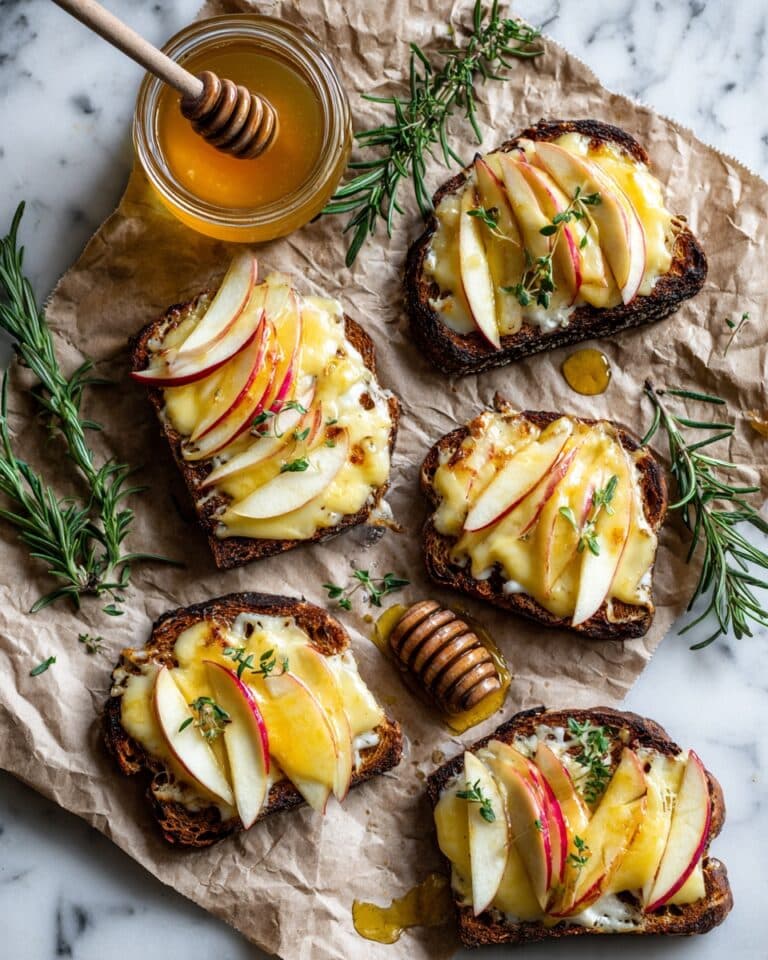 Apple and Cheddar Crostini Recipe